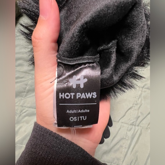 Hot Paws fur wrist gloves - Picture 2 of 3